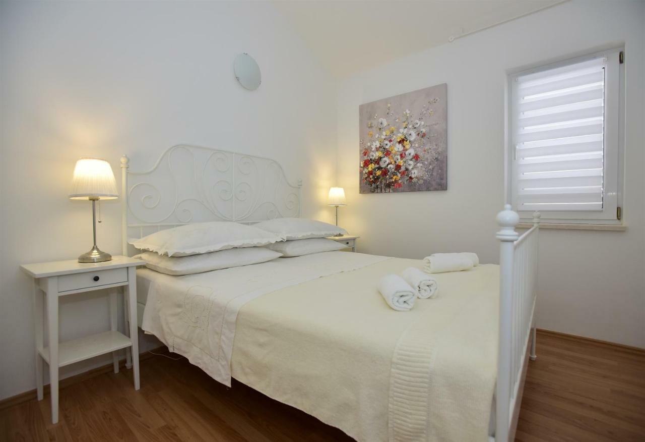 Andor - Lux, Two Beautiful Terraces With Sea & Sunset View Makarska Exterior foto