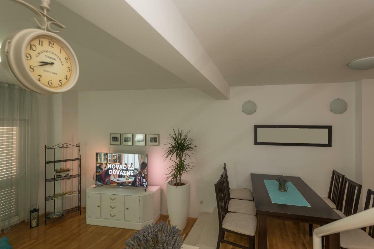Andor - Lux, Two Beautiful Terraces With Sea & Sunset View Makarska Exterior foto